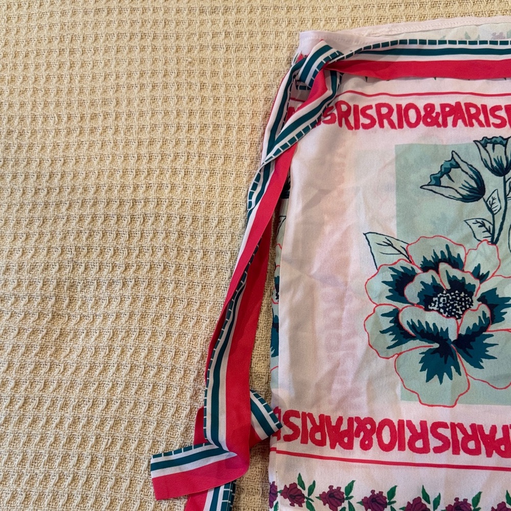 Floral Print Wrap Skirt - Red and Blue - Picture 11 of 11